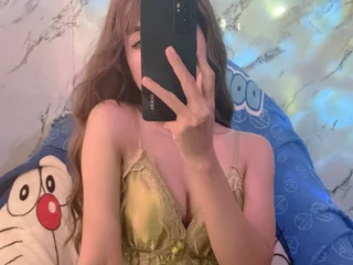 ElyBee live cam video preview