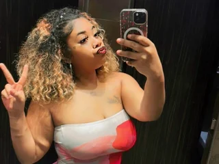 KittyBanksXO video