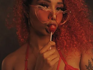 Emma_Velvet featured webcam