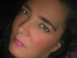 Kitty32X Scorpio webcam from United Kingdom
