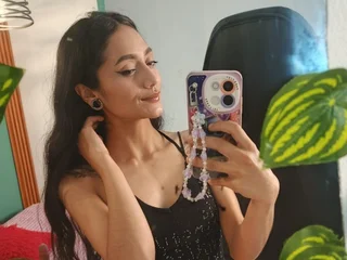 raven_aresx featured webcam
