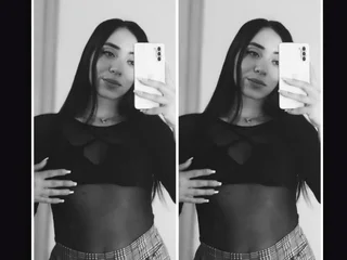 Yulie_19 Uncut webcam from Colombia